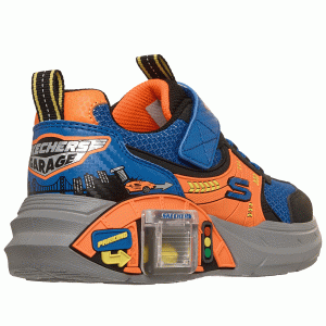 Skechers Garage