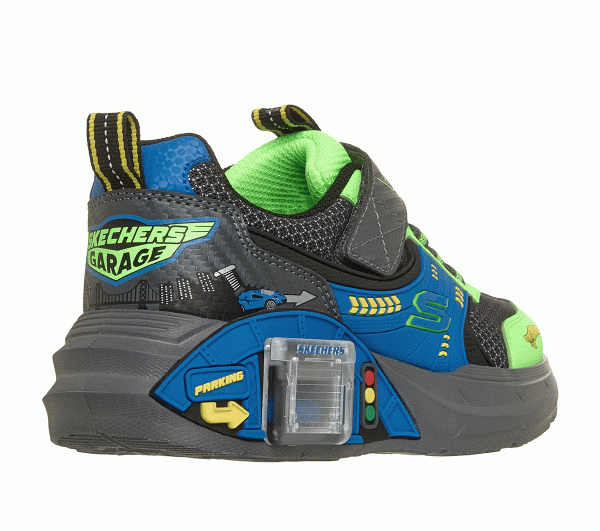 Skechers Garage