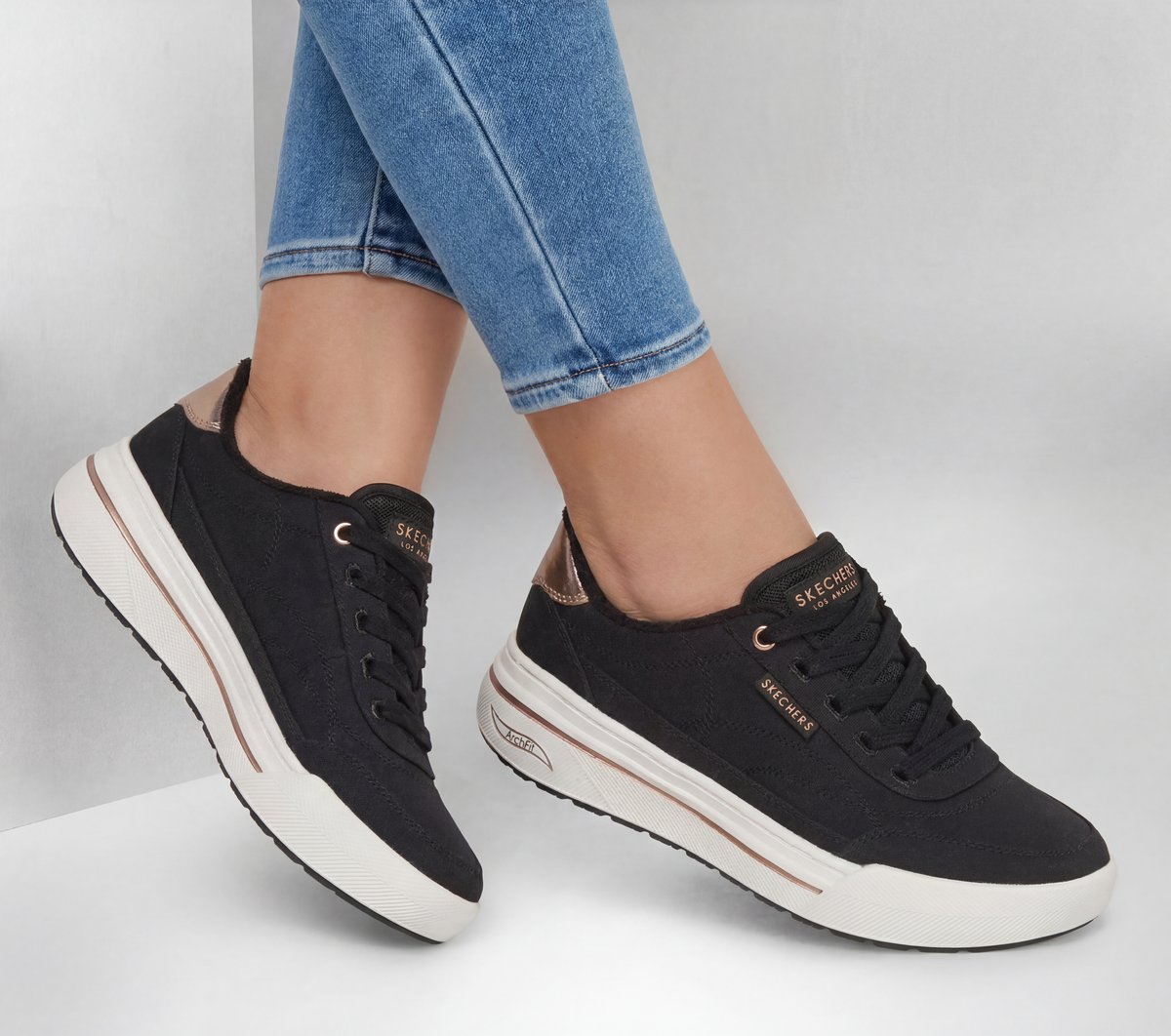 Skechers Arch Fit Arcade HI - Moving Along