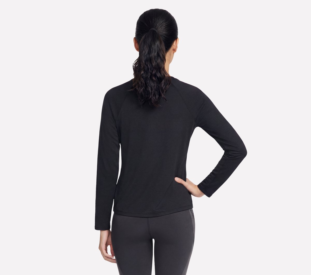 Skechers GO DRI Stride Long Sleeve Crew