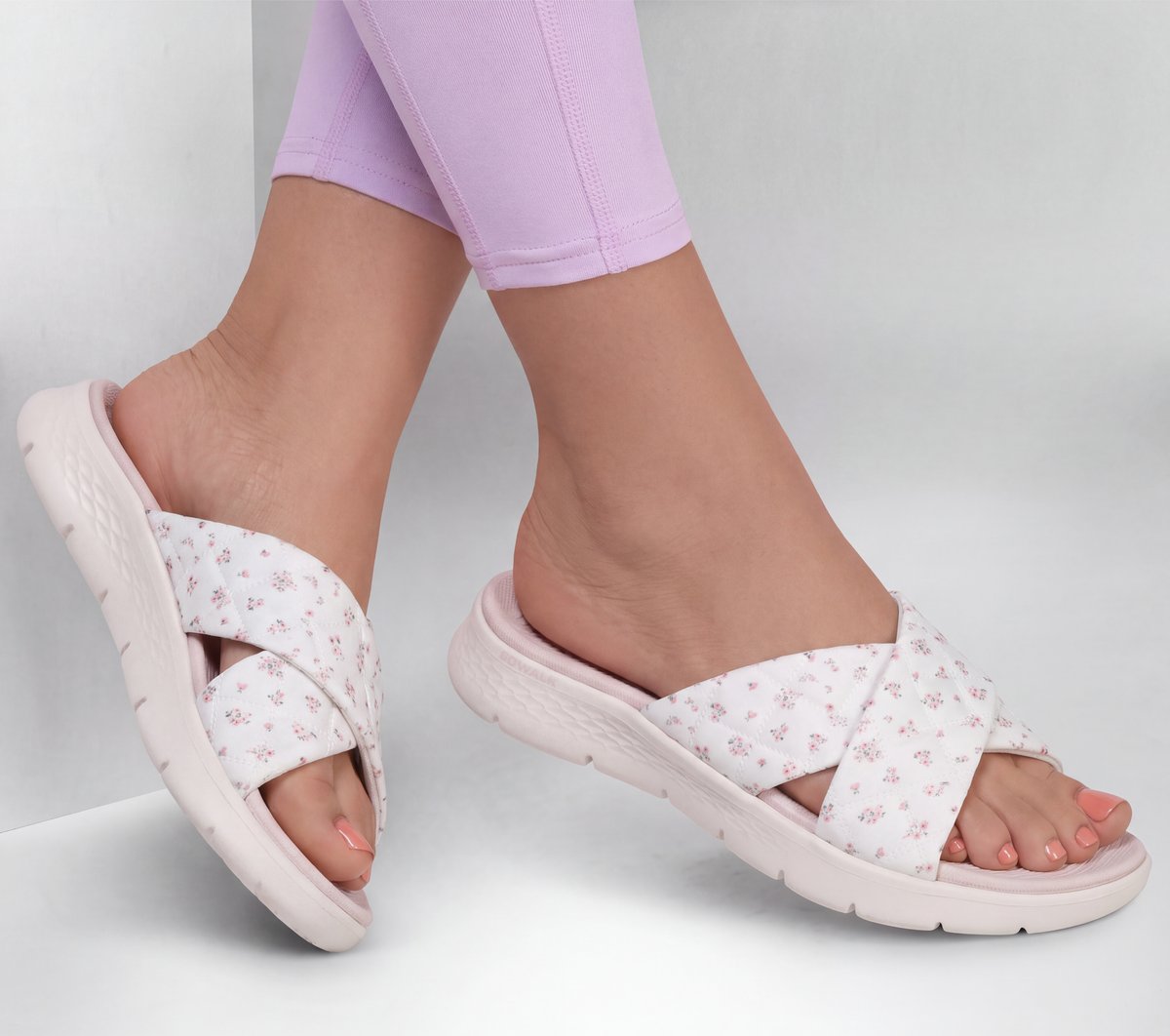 Skechers GO WALK Flex Sandal - Cozy Fit Blossom