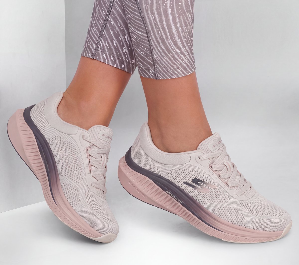 Skechers GO WALK Max Cushioning Arch Fit - Clare
