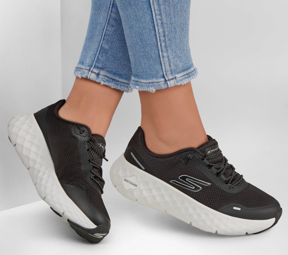 Skechers GO WALK Max Cushioning Flex