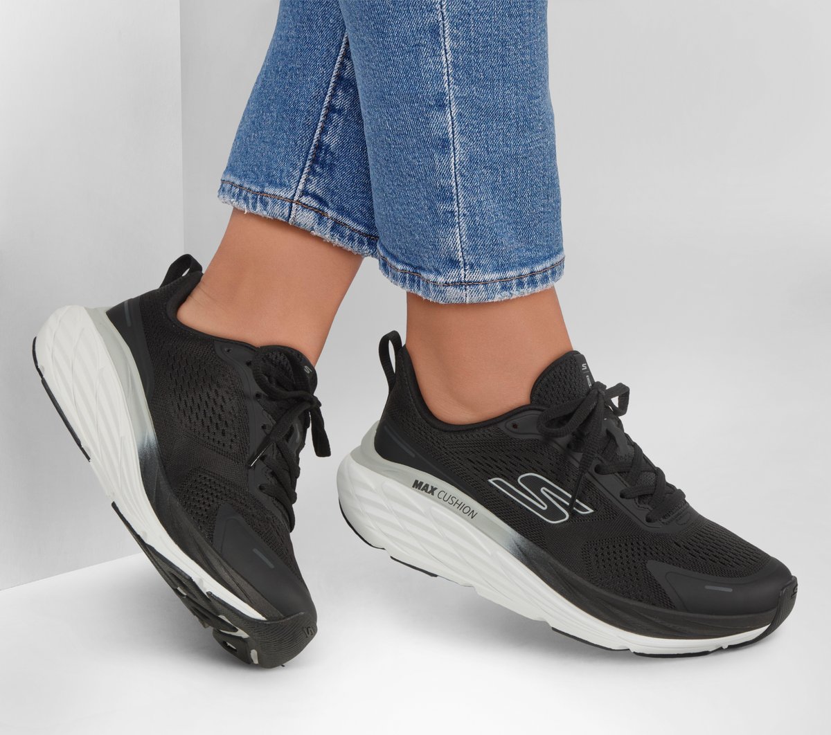 Skechers Max Cushioning Elite 3