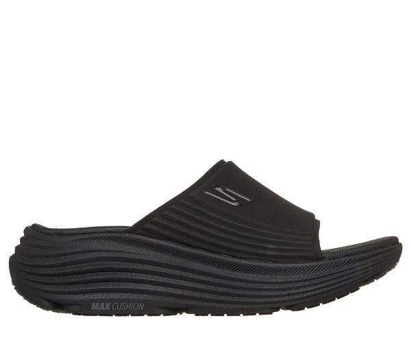 Skechers Max Cushioning Endeavour Sandal - Esmie