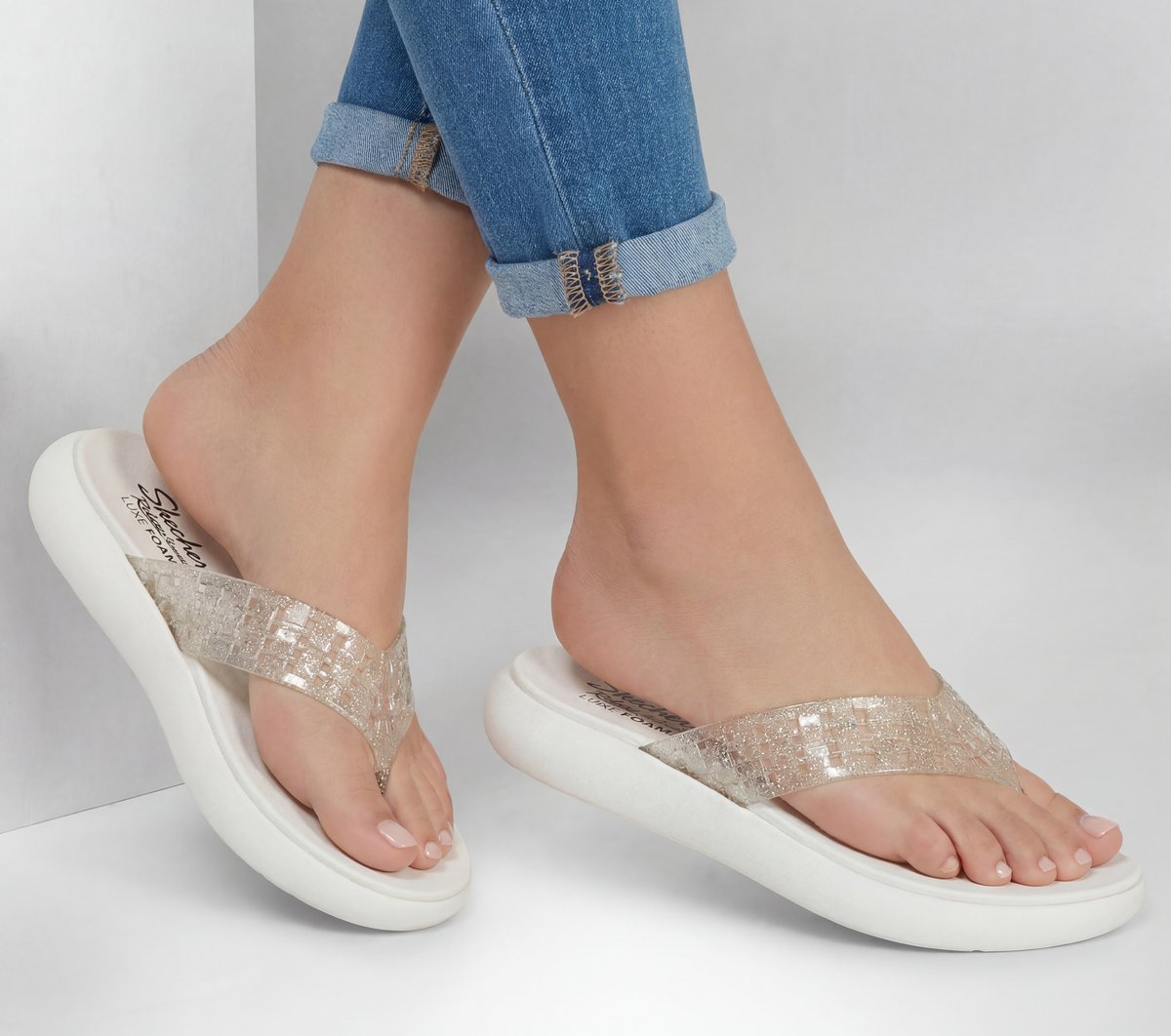 Skechers Relaxed Fit: Asana Luxe - Shimmer Days