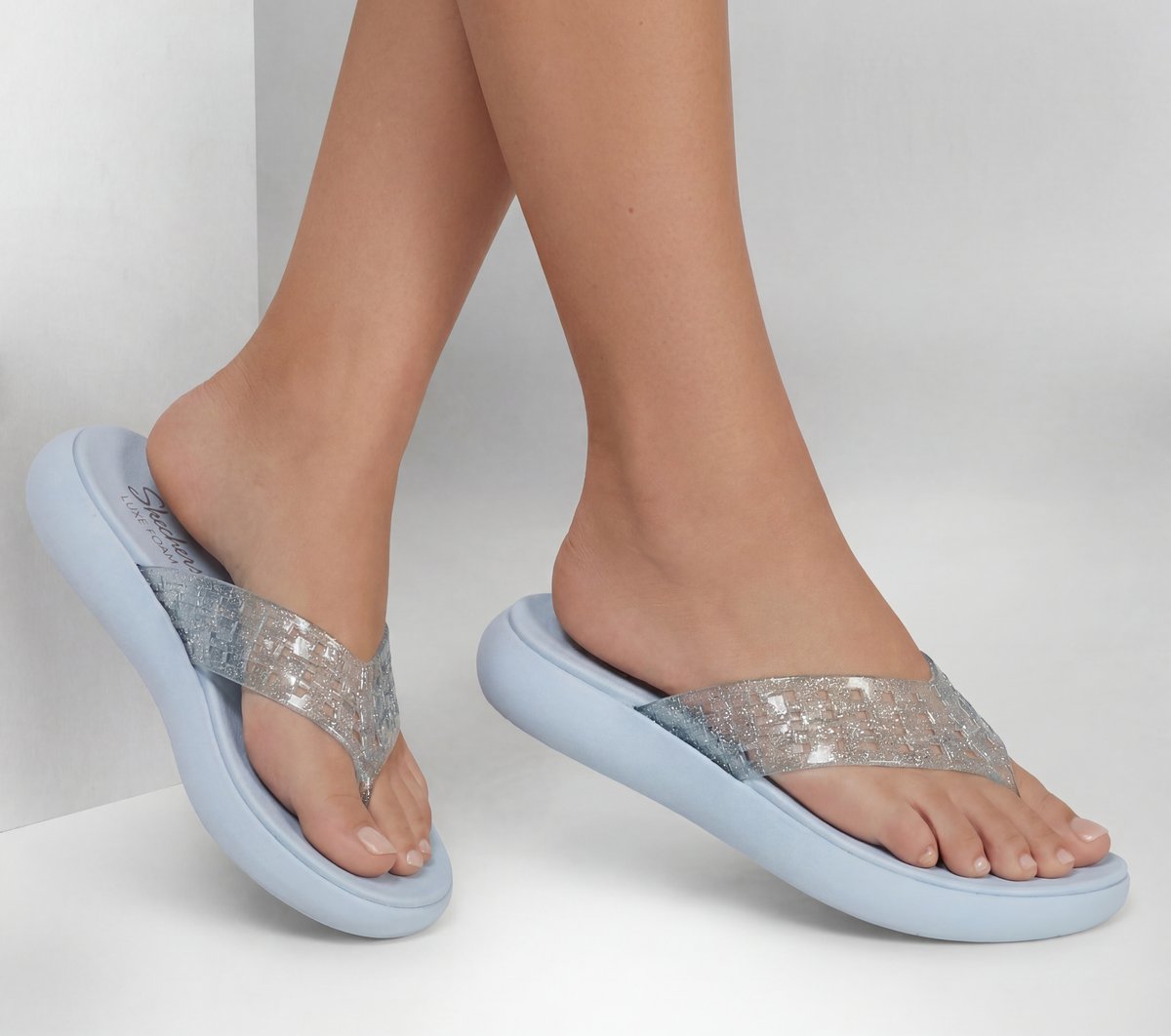 Skechers Relaxed Fit: Asana Luxe - Shimmer Days