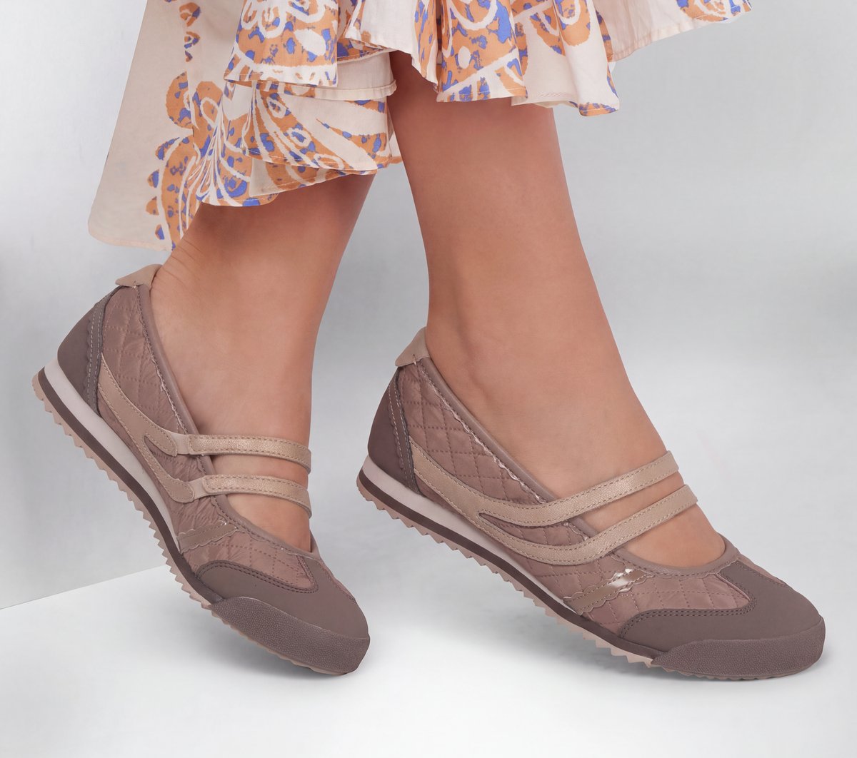 Skechers Topnotch - Cozy Fit Elegance